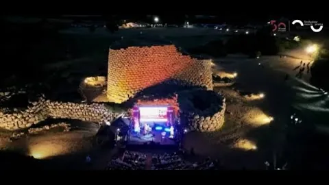 Zéphyr Duo playing at the Nuraghe Losa in Abbasanta, Sardinia